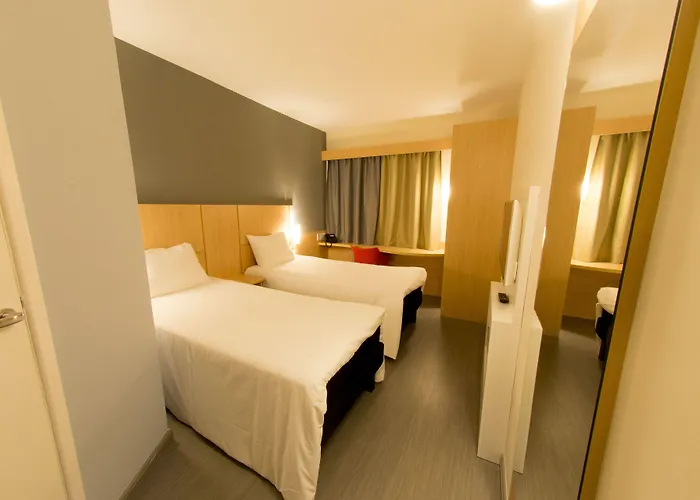 Ibis Aracruz